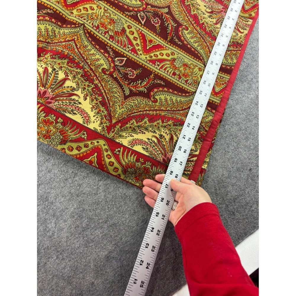 Pottery Barn Red Gold‎ Paisley Table Runner 20x108 Linen Blend Cotton Backed